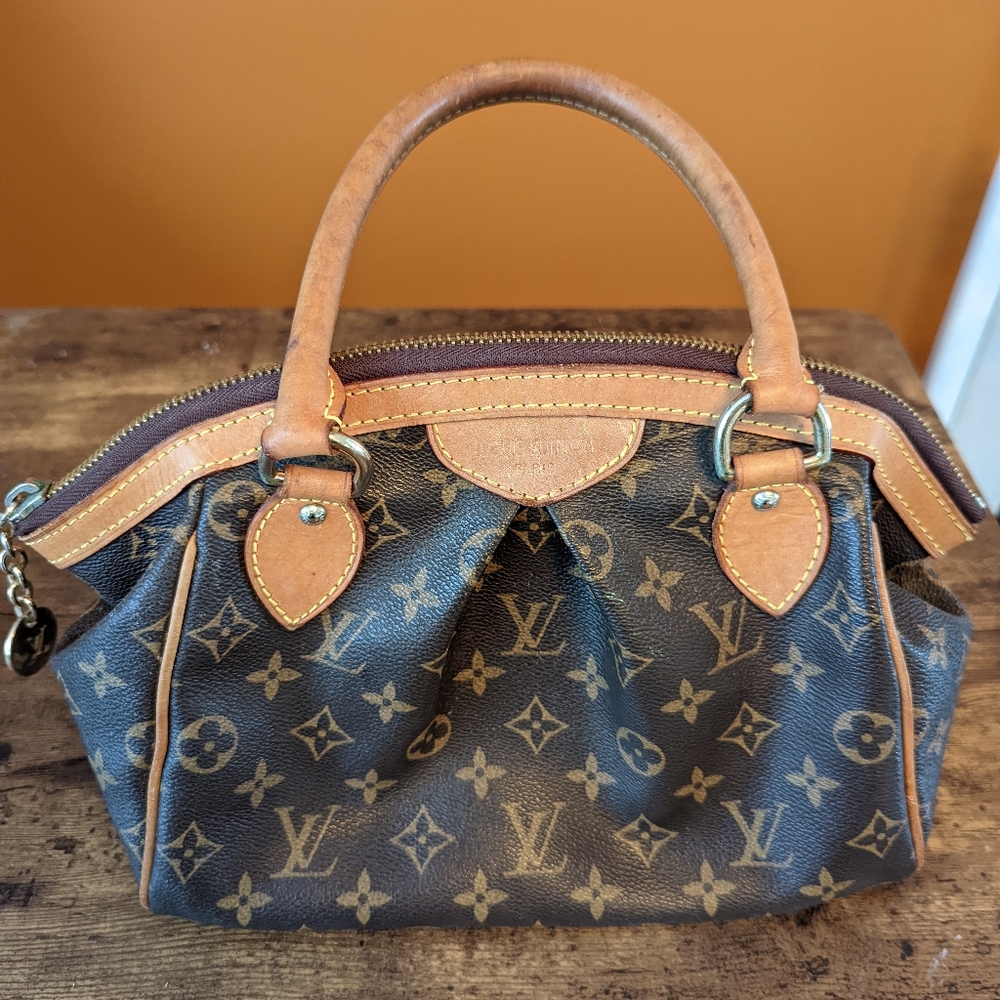 Beautiful Louis Vuitton Purse